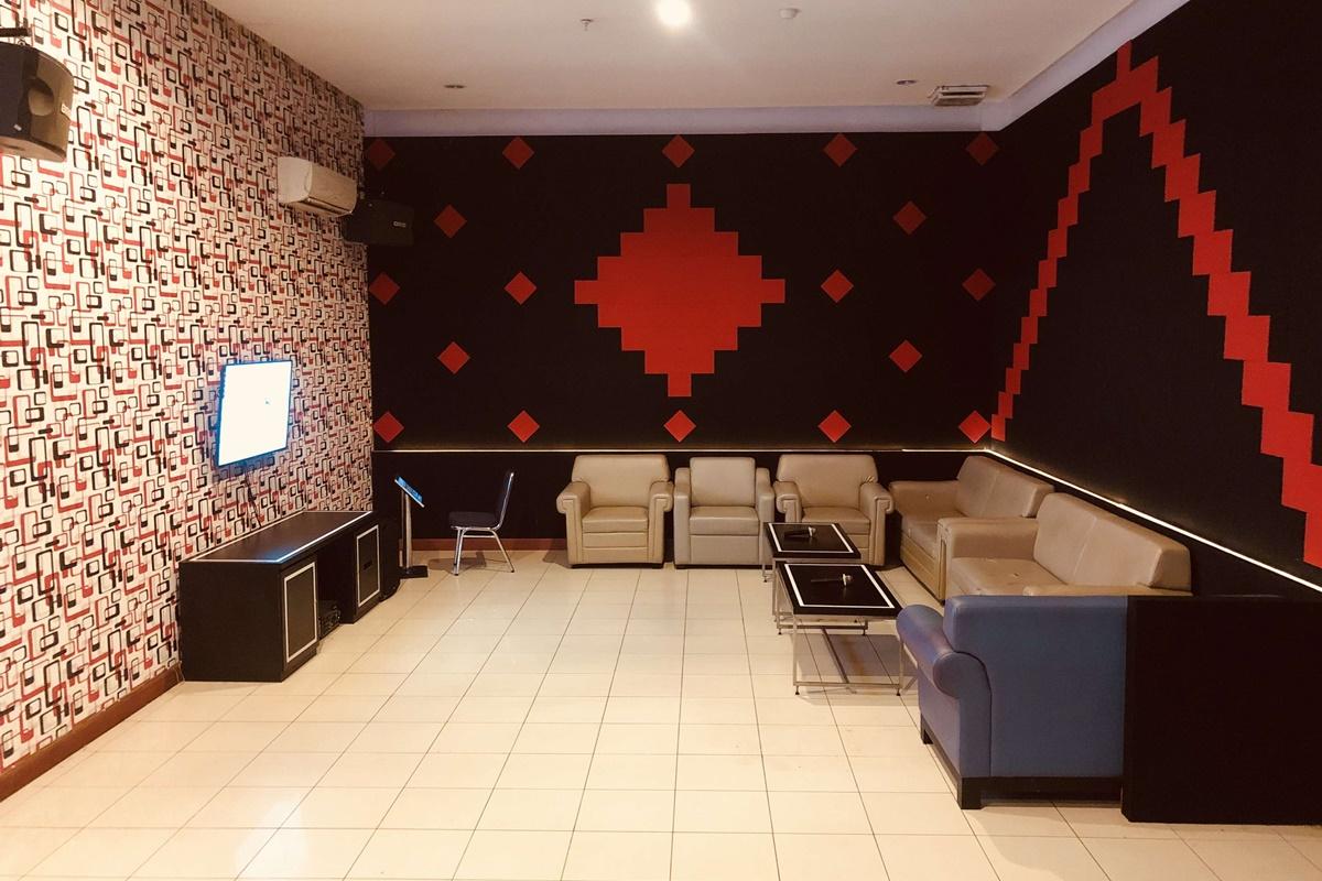 Kyriad Sadurengas Hotel Tanah Grogot Luaran gambar